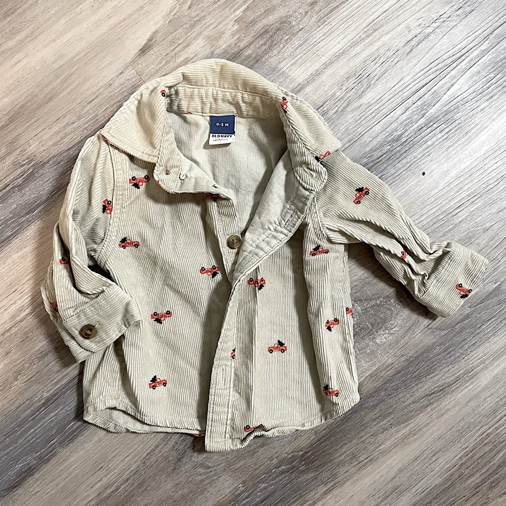 Old navy Christmas shirt